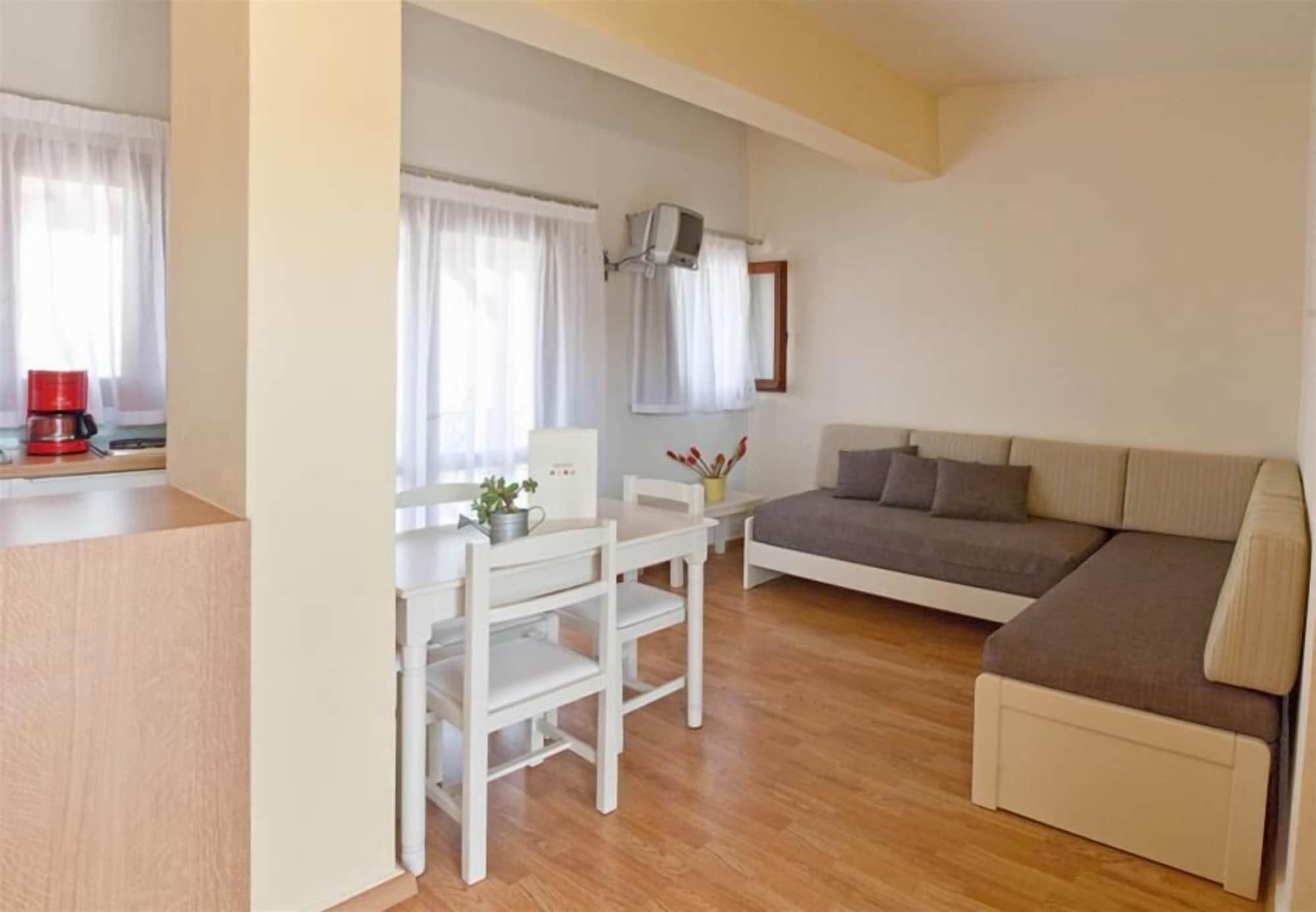 Aparthotel Casa Maria Apts Platanés